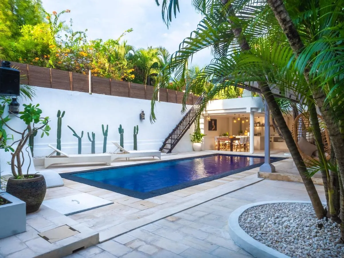 Ocean Star Villa One Near Kudeta Beach Seminyak